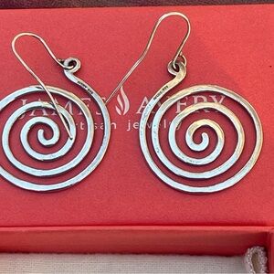 James Avery swirl earrings